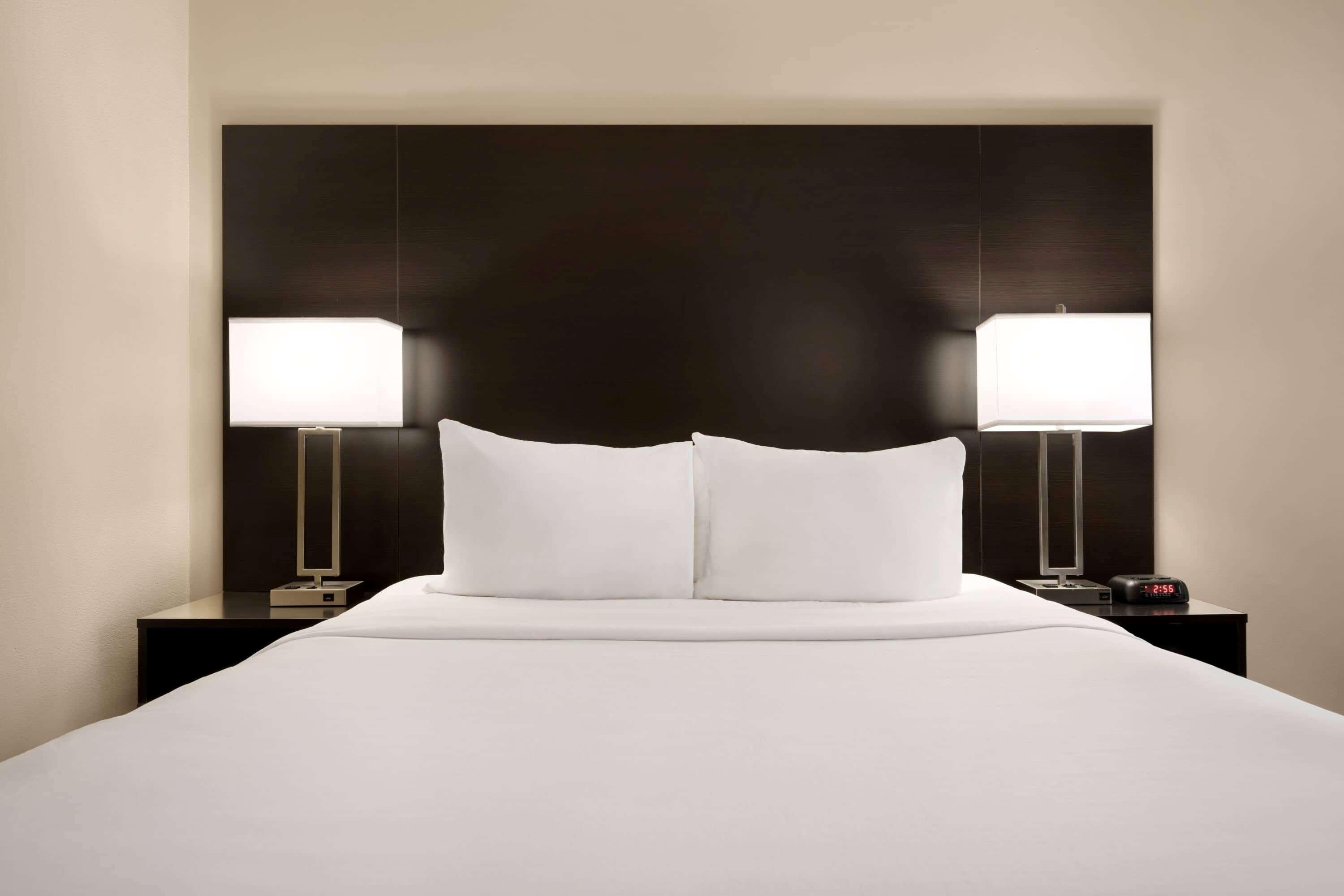 Hotel Days By Wyndham Collins Fort Collins