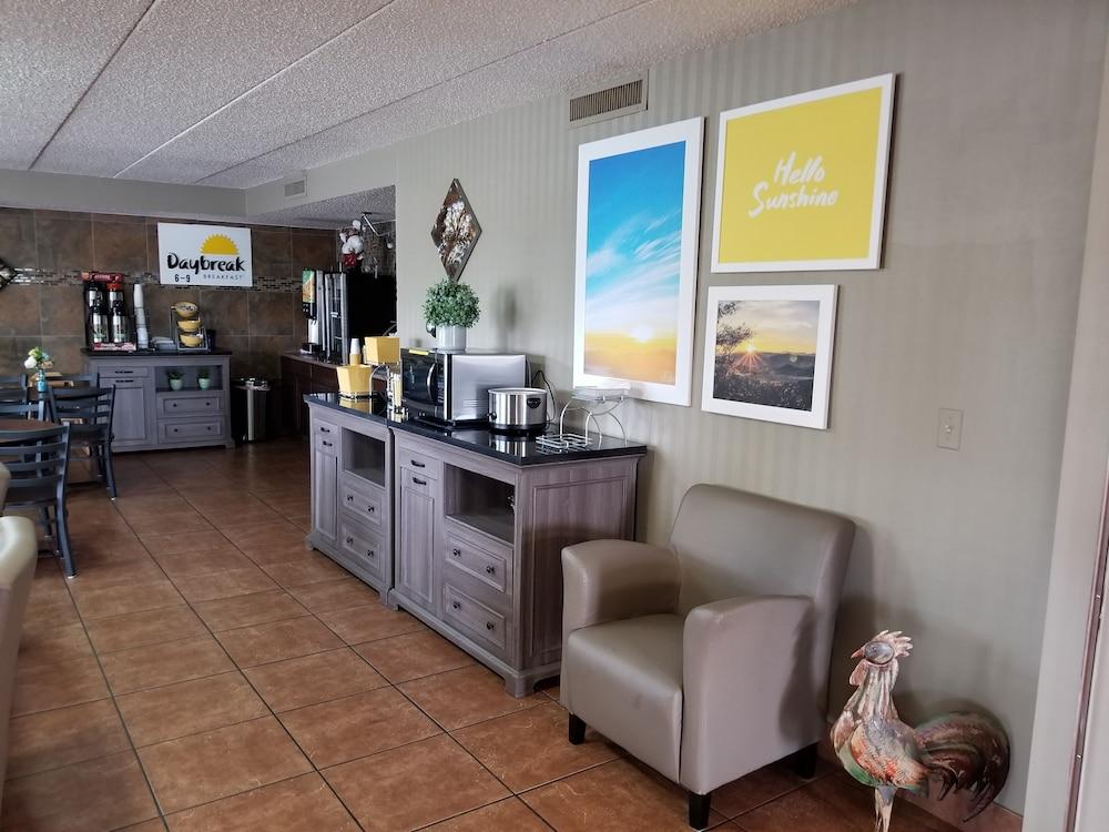 Days By Wyndham Collins 2* Fort Collins