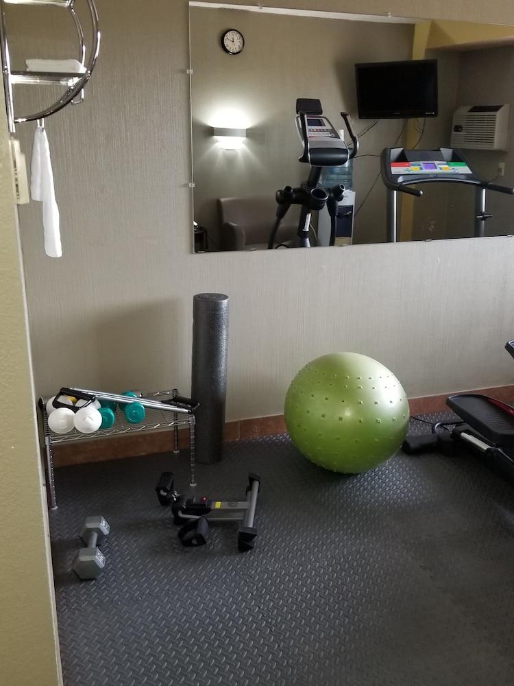 Days By Wyndham Collins 2* Fort Collins
