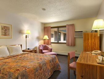 Days By Wyndham Collins Hotel Fort Collins